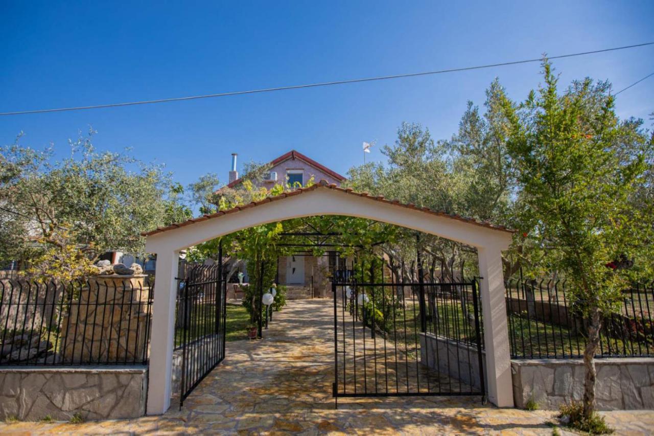 Vila Halkidiki Nea Kallikrateia 外观 照片